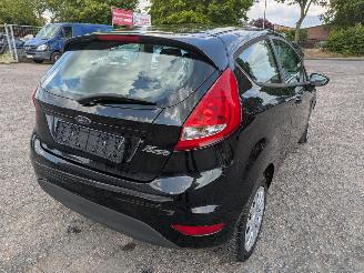 Ford Fiesta 1.25 picture 5