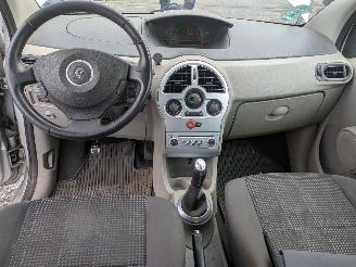 Renault Modus 1.6 picture 11