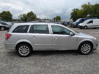 Opel Astra 1.6 picture 4