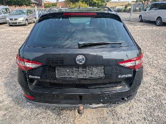 Skoda Superb 2.0 picture 6