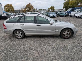 Mercedes C-klasse 203 1.8 Brillantsilber - Metallic 744 picture 4