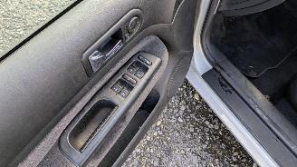 Volkswagen Golf  picture 10