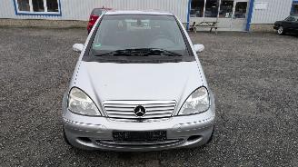Mercedes A-klasse 761 picture 2