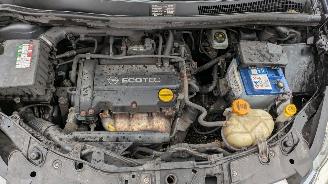 Opel Corsa M24 picture 18