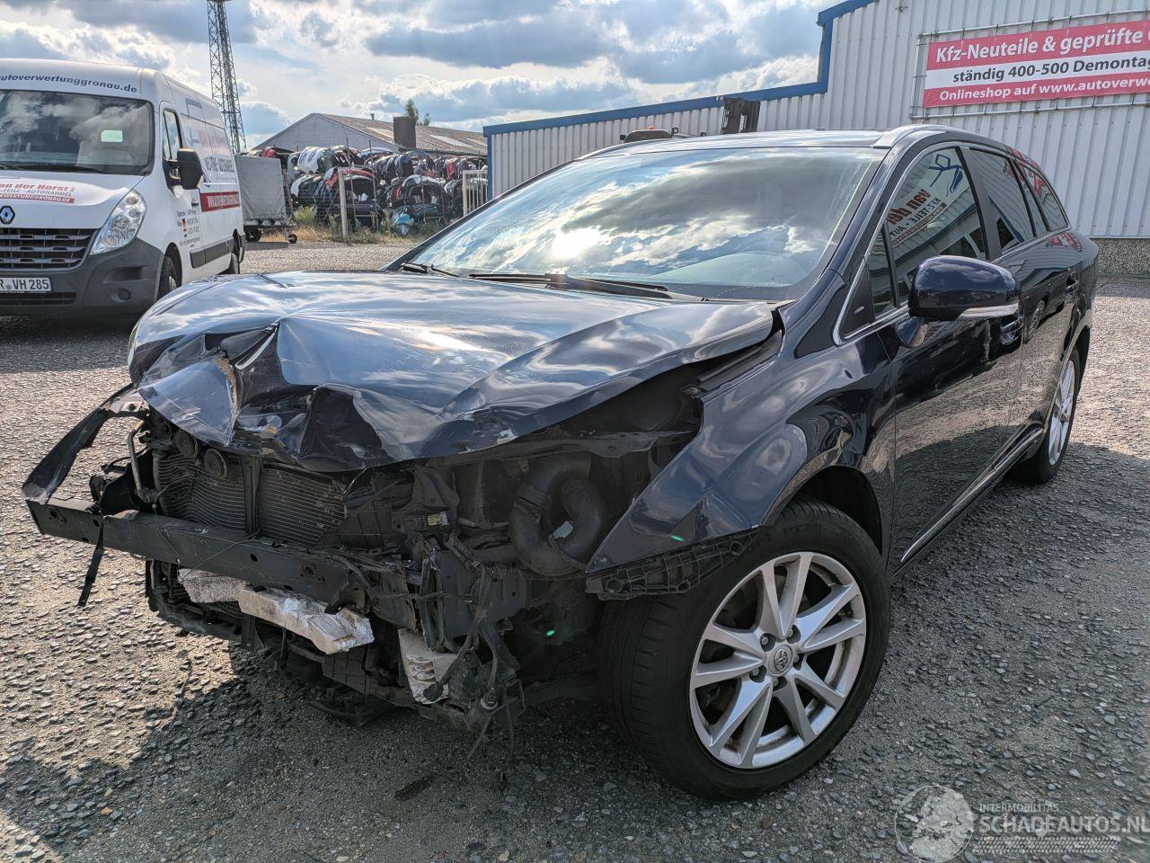 Toyota Avensis 2.2
