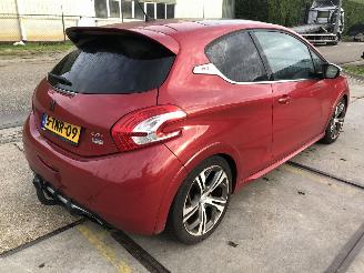 Peugeot 208 GTI 200pk orig 56 dkm picture 4