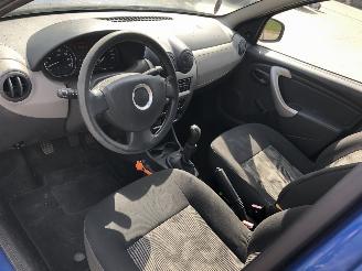 Dacia Sandero 12i E5 AIRCO picture 6