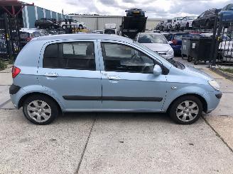 damaged passenger cars Hyundai Getz 14i 71kW AIRCO 2008/8