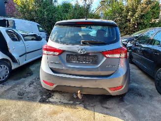 Coche siniestrado Hyundai Ix20  2013/2