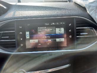 Peugeot 308  picture 12