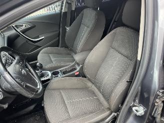 Opel Astra SPORTS TOURER picture 12