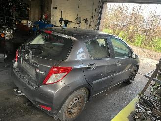 Toyota Yaris  picture 4