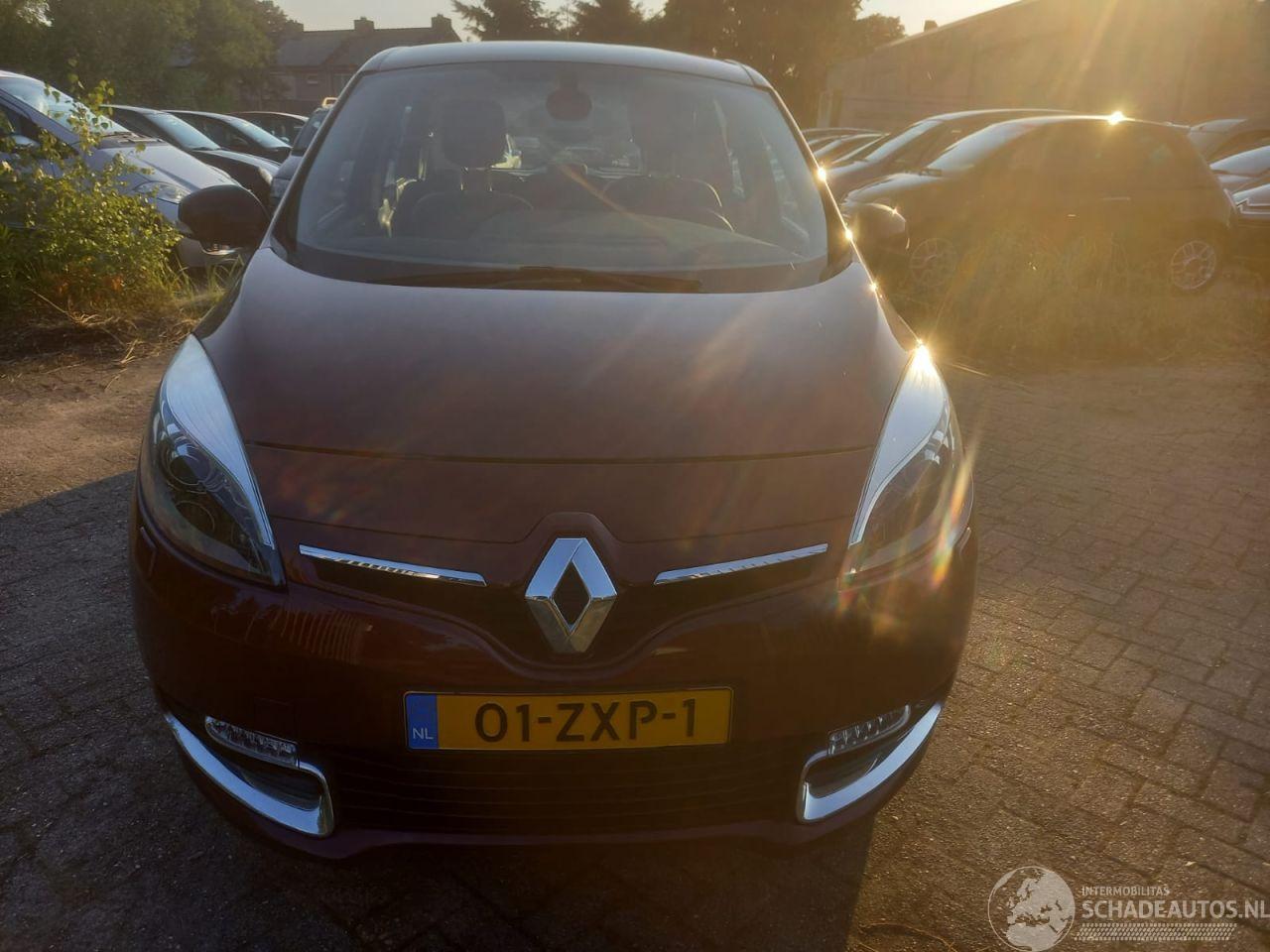Renault Scenic 1.2 TCE PRIVILEGE