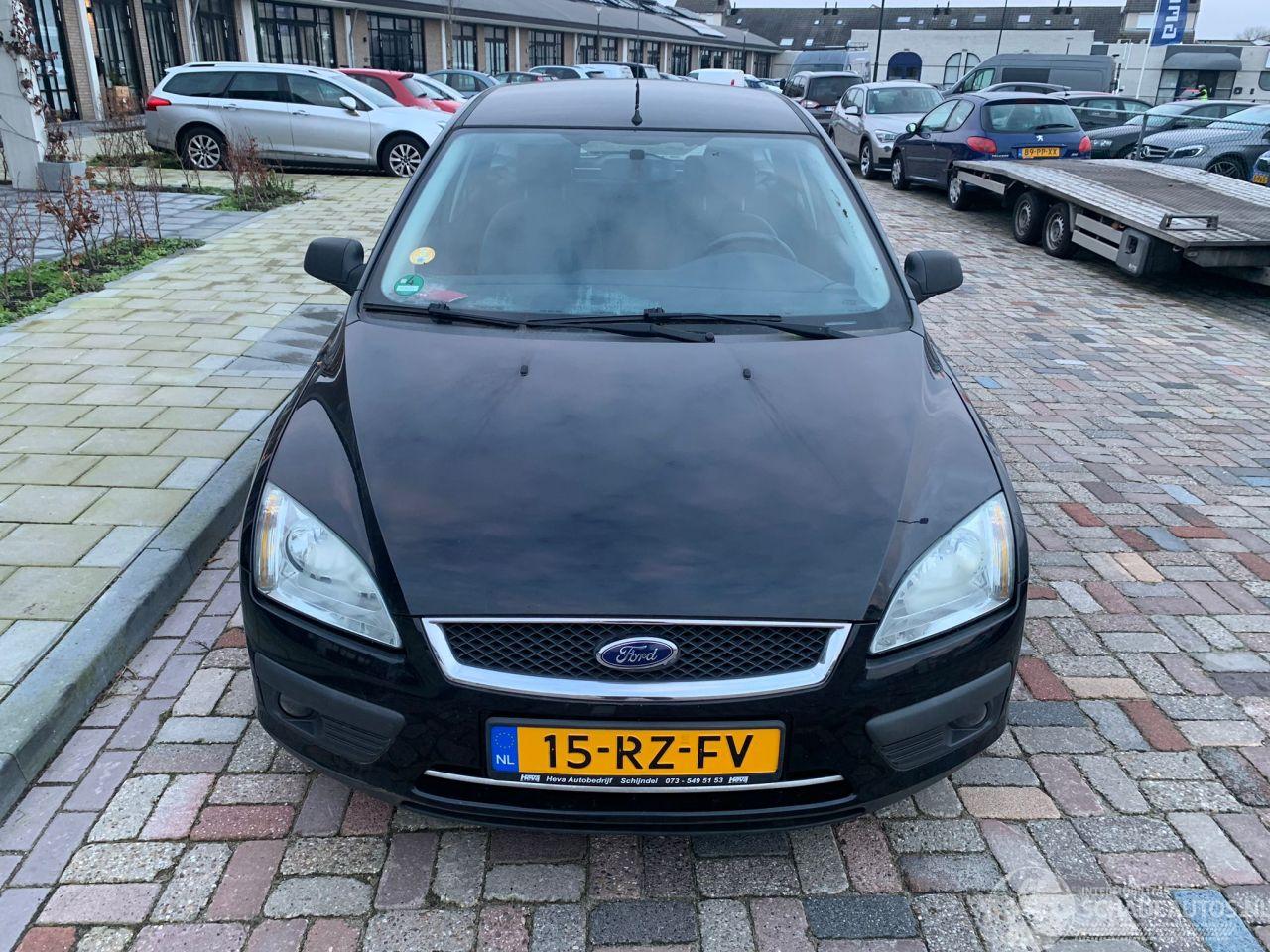 Ford Focus 1.6 16v