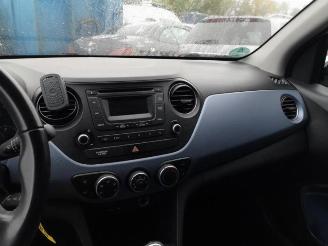 Hyundai I-10 i10 (B5), Hatchback, 2013 / 2019 1.0 Bi-Fuel picture 10