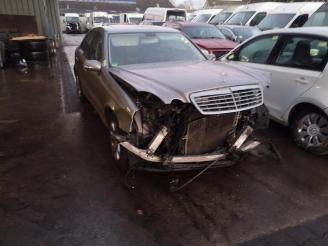 Vrakbiler auto Mercedes E-klasse E (W211), Sedan, 2002 / 2008 3.2 E-320 V6 18V 2003/5