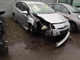 Toyota Prius Prius (ZVW3), Hatchback, 2009 / 2016 1.8 16V picture 2