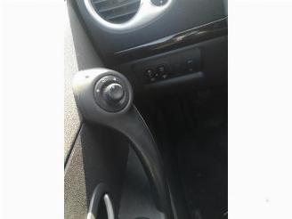 Renault Clio Clio III (BR/CR), Hatchback, 2005 / 2014 1.2 16V 75 picture 7