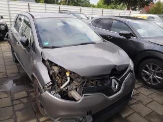 Vrakbiler auto Renault Captur Captur (2R), SUV, 2013 1.5 Energy dCi 90 FAP 2015/10