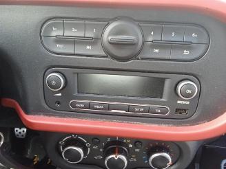 Renault Twingo Twingo III (AH), Hatchback 5-drs, 2014 0.9 Energy TCE 90 12V picture 10