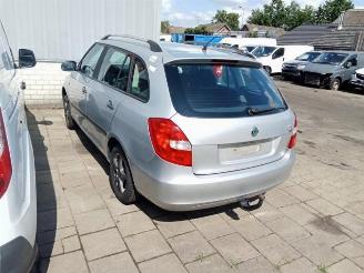 Skoda Fabia Fabia II Combi, Combi 5-drs, 2007 / 2015 1.2i 12V picture 3