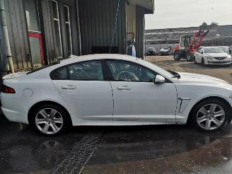 Jaguar XF XF (CC9), Sedan, 2008 / 2015 2.2 D S200 16V picture 4