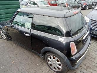 Mini One Mini One/Cooper (R50), Hatchback, 2001 / 2007 1.6 16V One picture 5