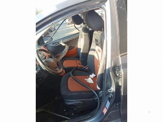 Hyundai I-10 i10 (B5), Hatchback, 2013 / 2019 1.2 16V picture 11