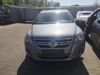 Vrakbiler auto Volkswagen Tiguan Tiguan (5N1/2), SUV, 2007 / 2018 2.0 TDI 16V 4Motion 2009/0