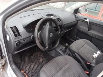 Volkswagen Polo Polo IV (9N1/2/3), Hatchback, 2001 / 2012 1.4 TDI 80 picture 6