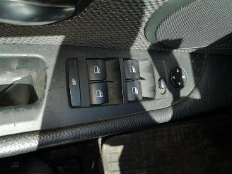 BMW 5-serie 5 serie (E60), Sedan, 2003 / 2010 520i 16V picture 7