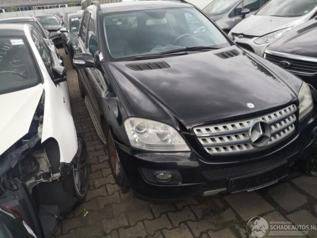 Mercedes ML ML II (164/4JG), SUV, 2005 / 2011 3.0 ML-280 CDI 4-Matic V6 24V