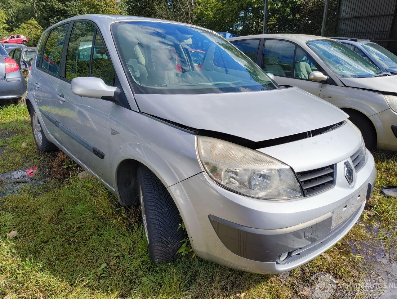 Renault Scenic 1.6-16V Privilège Luxe