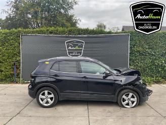 Vrakbiler auto Volkswagen T-Cross T-Cross, SUV, 2018 1.0 TSI 110 12V 2023/7