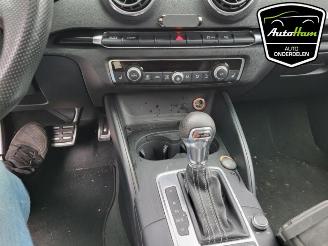 Audi A3 A3 Sportback (8VA/8VF), Hatchback 5-drs, 2012 / 2020 1.8 TFSI 16V Quattro picture 21