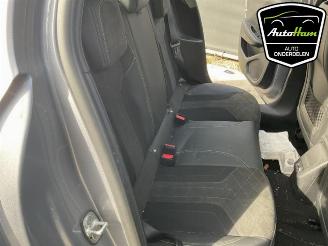 Peugeot 208 208 II (UB/UH/UP), Hatchback 5-drs, 2019 e-208 50 kWh picture 17