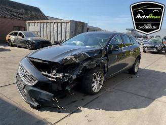 Volvo V-60 V60 I (FW/GW), Combi, 2010 / 2018 2.0 D4 16V picture 4