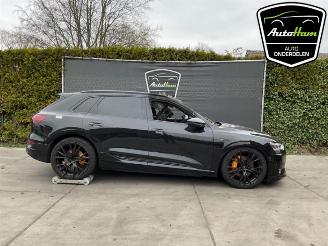 begagnad bil auto Audi E-tron E-tron (GEN), SUV, 2018 55 quattro 2019/9