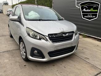 Peugeot 108 108, Hatchback, 2014 1.0 12V picture 3