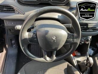 Peugeot 208 208 I (CA/CC/CK/CL), Hatchback, 2012 / 2019 1.2 Vti 12V PureTech 82 picture 11