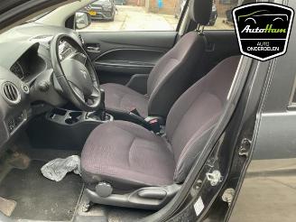 Mitsubishi Space-star Space Star (A0), Hatchback, 2012 1.2 12V picture 25