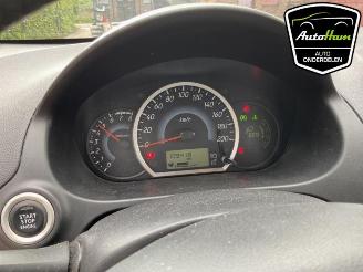 Mitsubishi Space-star Space Star (A0), Hatchback, 2012 1.2 12V picture 22