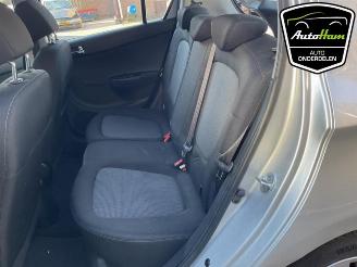 Hyundai I-20 i20, Hatchback, 2008 / 2015 1.2i 16V picture 19