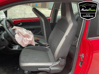 Volkswagen Up! Up! (121), Hatchback, 2011 1.0 12V 75 picture 13