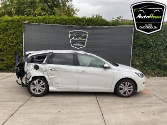 Uttjänta bilar auto Peugeot 308 308 SW (L4/L9/LC/LJ/LR), Combi 5-drs, 2014 / 2021 1.6 BlueHDi 120 2015/10