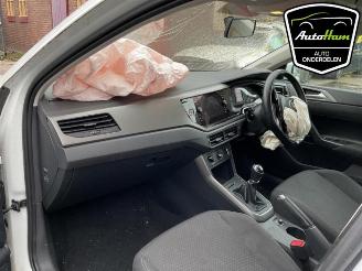 Volkswagen Polo Polo VI (AW1), Hatchback 5-drs, 2017 1.0 TSI 12V picture 10