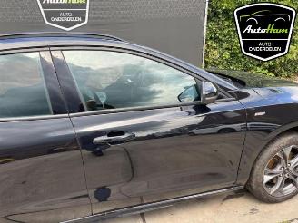 Ford Focus Focus 4 Wagon, Combi, 2018 1.0 Ti-VCT EcoBoost 12V 125 picture 14