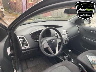 Hyundai I-20 i20, Hatchback, 2008 / 2015 1.2i 16V picture 13