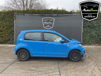 Vrakbiler auto Volkswagen Up! Up! (121), Hatchback, 2011 1.0 12V 60 2016/1