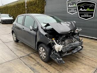 Toyota Yaris Yaris III (P13), Hatchback, 2010 / 2020 1.0 12V VVT-i picture 2